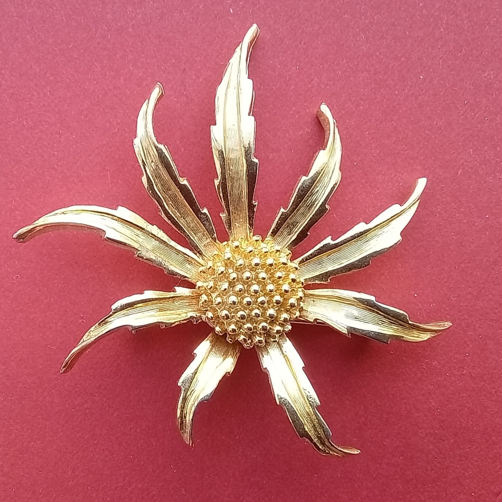 Vintage Marcel Boucher Gold Tone Flower Brooch